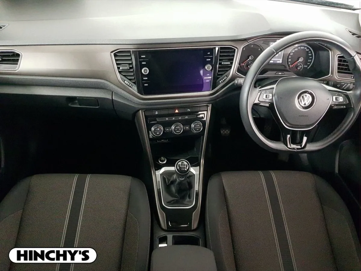 Volkswagen T-Roc 1.6 TDI 115bhp Design - Image 2