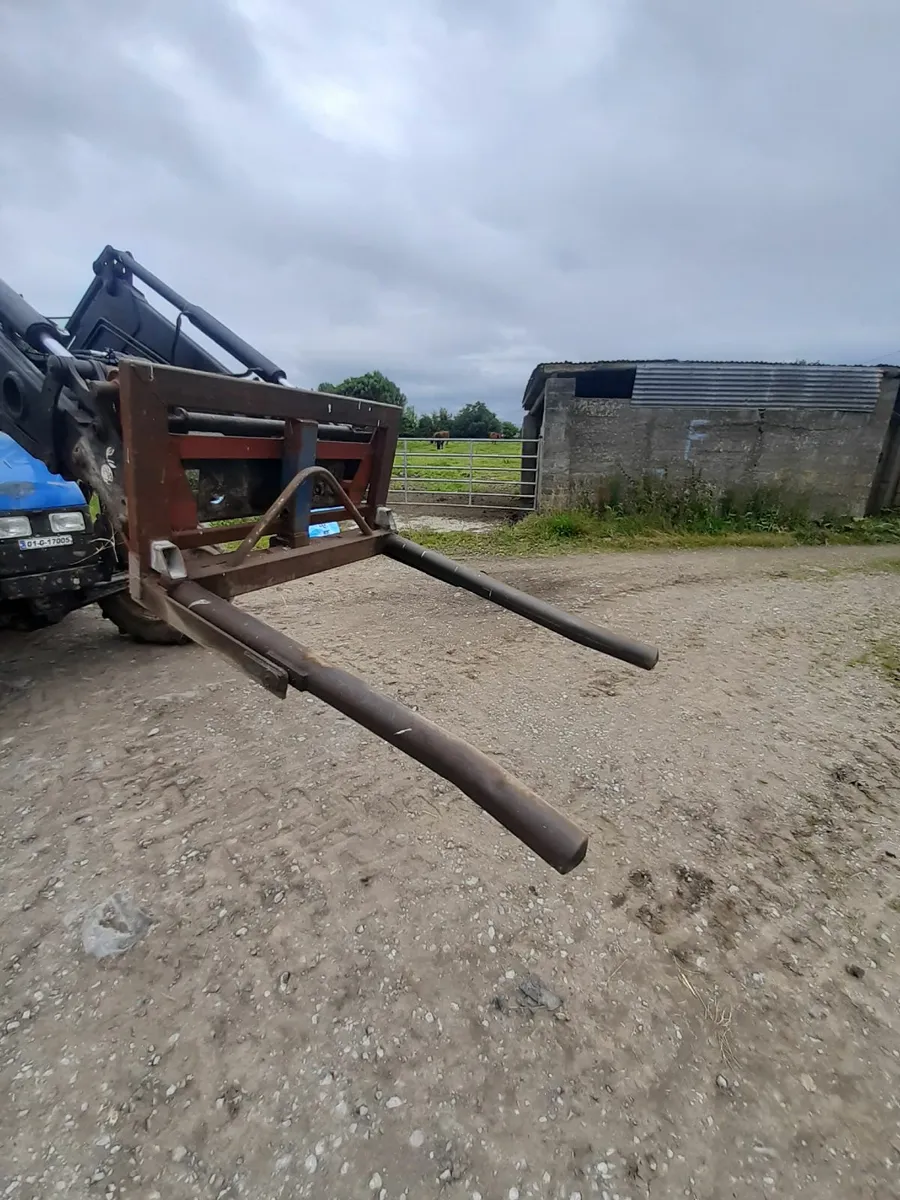 Bale Handler - Image 2