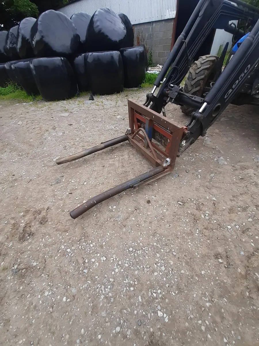 Bale Handler - Image 3