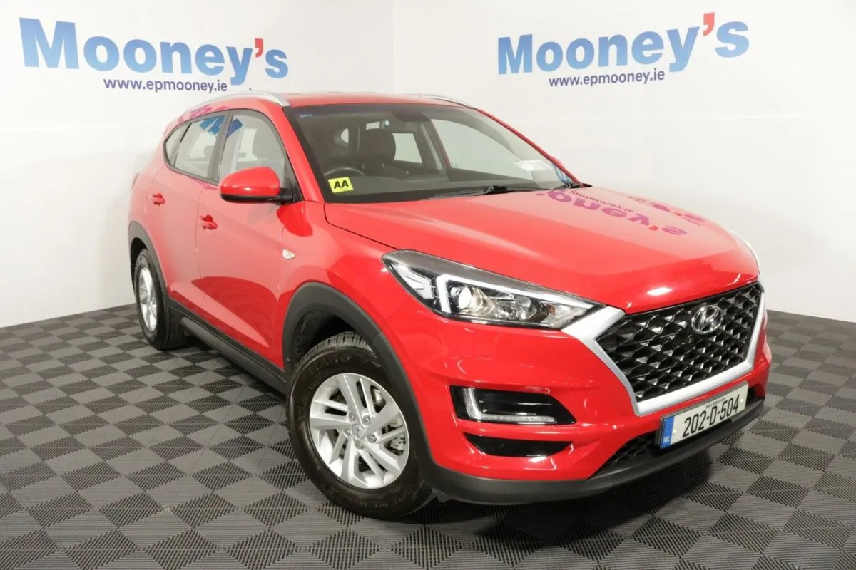 Hyundai Tucson Comfort 1.6l Diesel SUV - Image 1