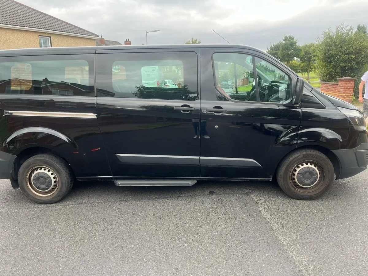 Ford Transit  Custom 9 seater 2017 - Image 2