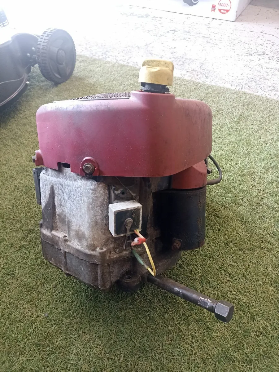 13,5HP B&S ENGINE - FOR SALE - Image 2