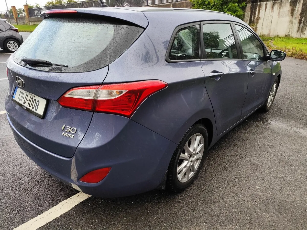 Hyundai i30 2013 - Image 2