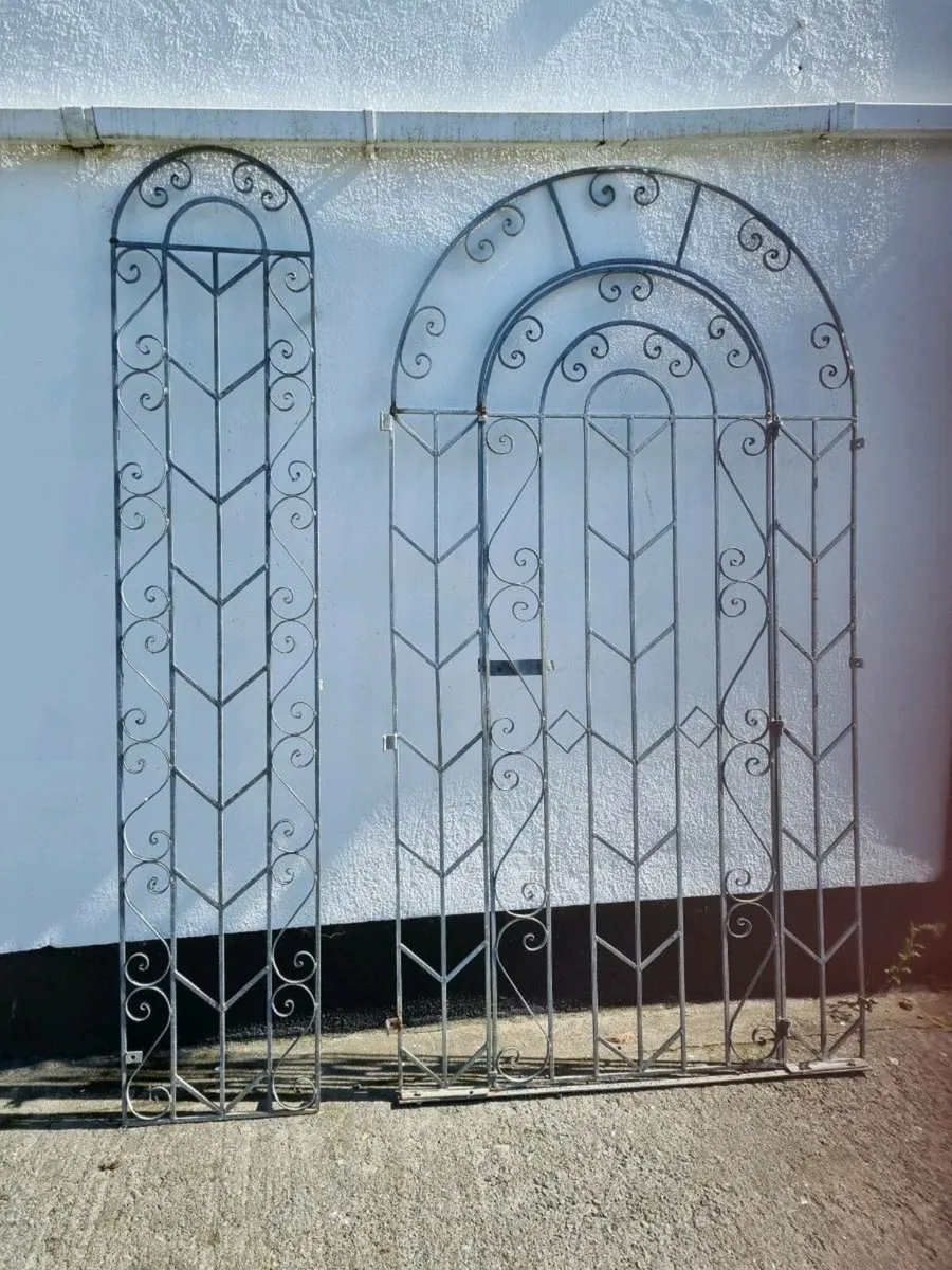 Gate - Image 3