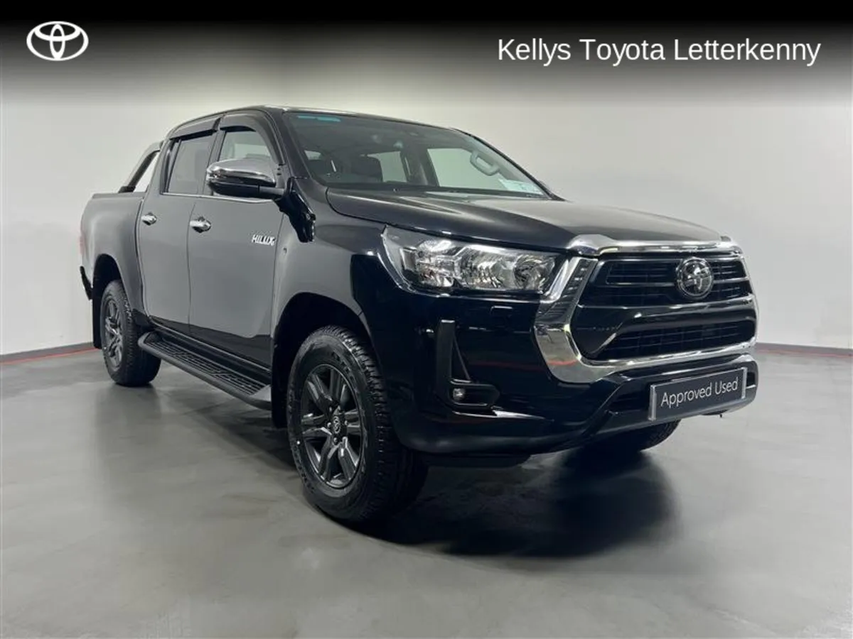Toyota Hilux HILUX 2.8 SR5 DOUBLE CAB - Image 1