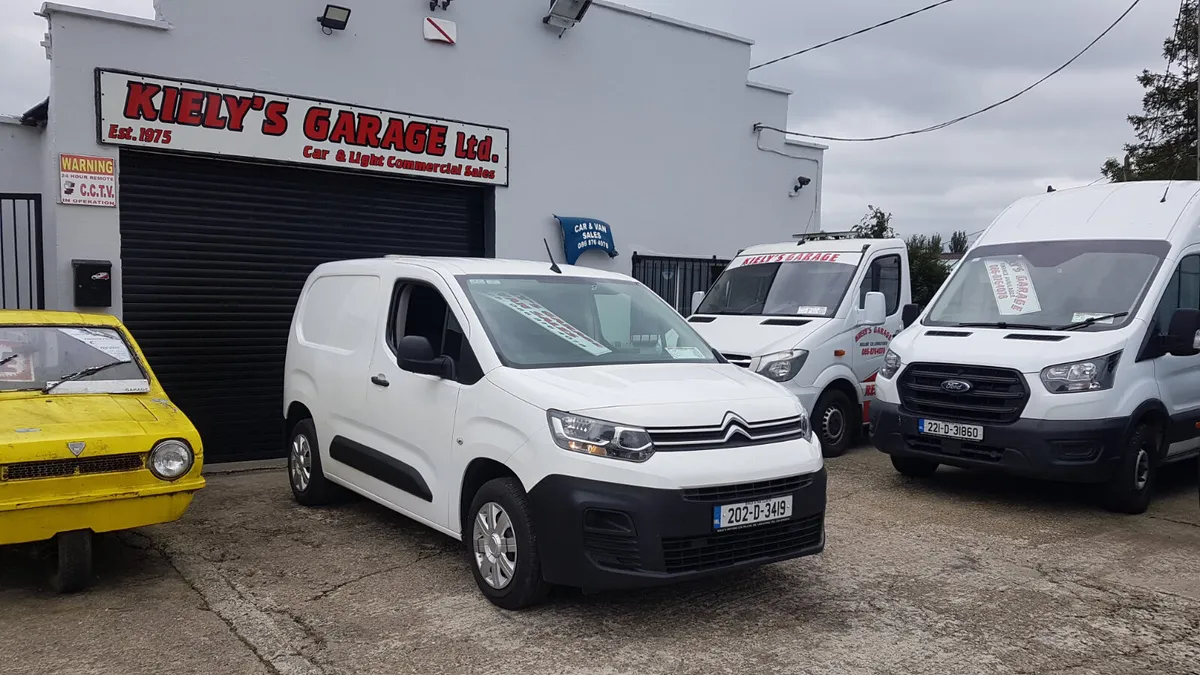 Citroen Berlingo 202D HI SPECK LOW KM VAT INVOICE - Image 1