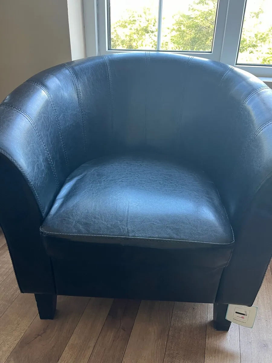 Tub chairs - Image 2