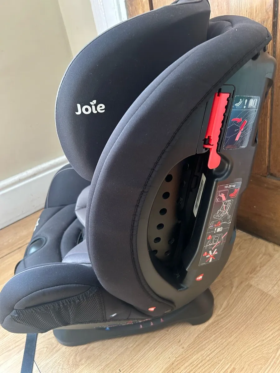 Joie Stages car seat - Image 3