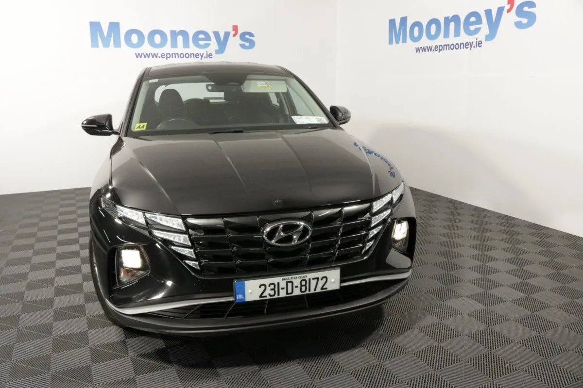 Hyundai Tucson Comfort Plus 1.6l Diesel SUV - Image 2