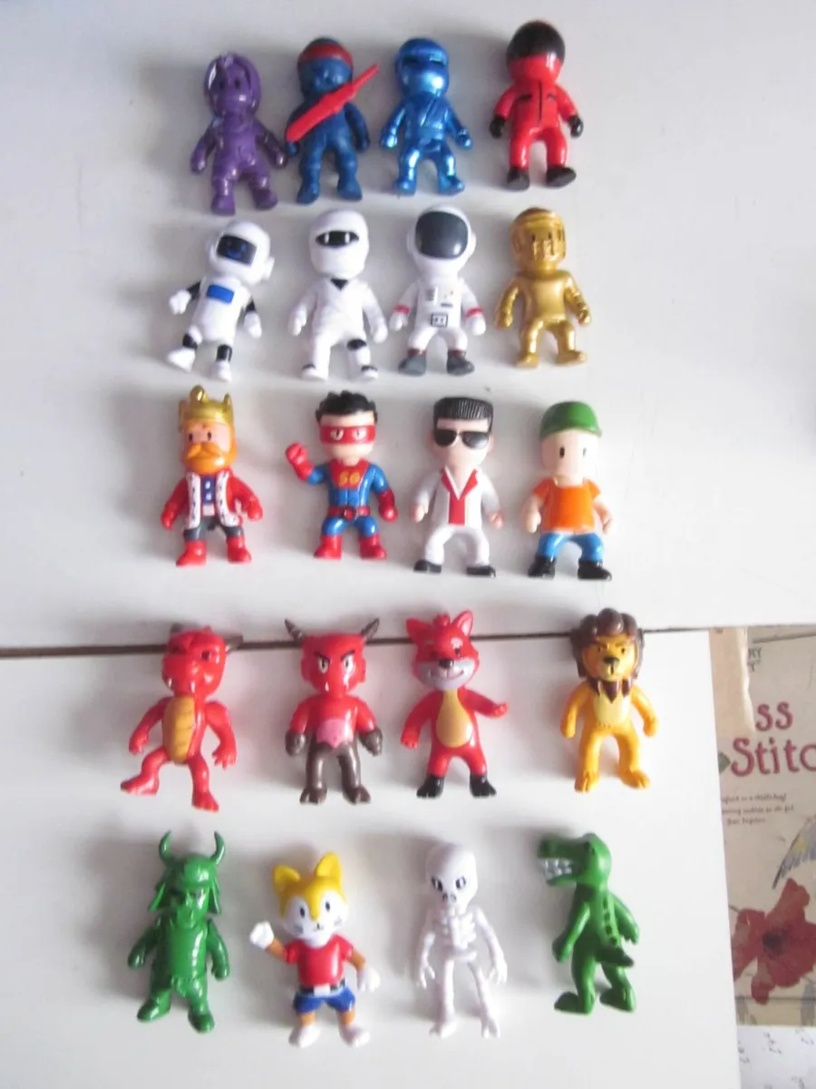 Stumble Guys Action Figures/Cards - Image 1