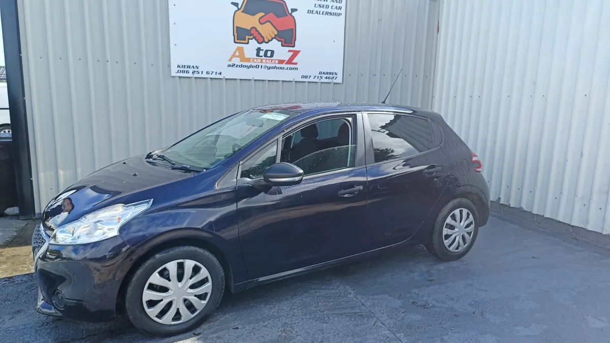 Peugeot 208 2014 - Image 1