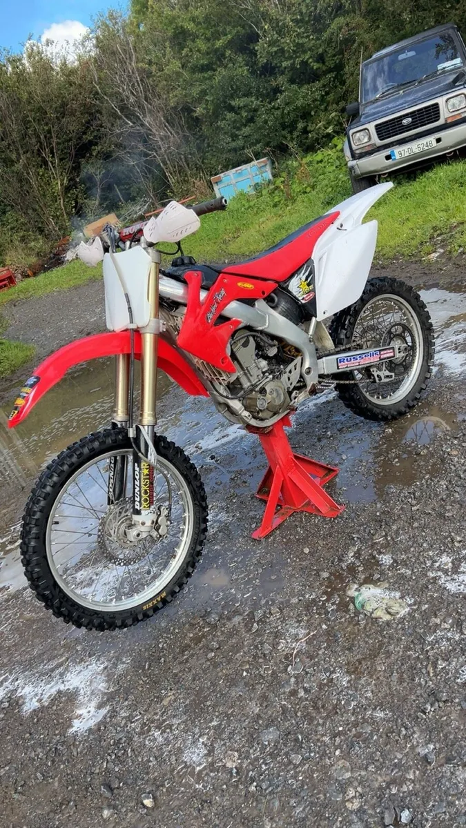 Dirt bike - Image 1