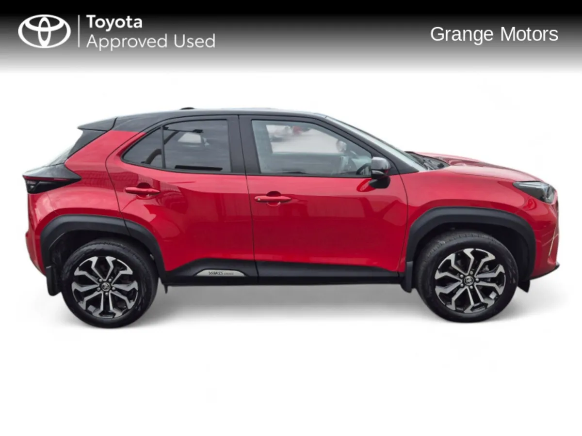 Toyota Yaris Cross 1.5 HYBRID LUNA SPORT 5DR - Image 4