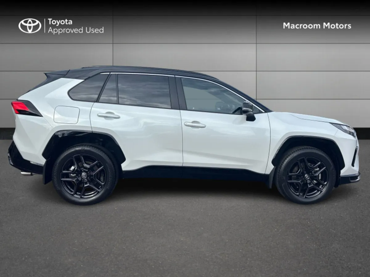 Toyota RAV4 2.5 - Image 3