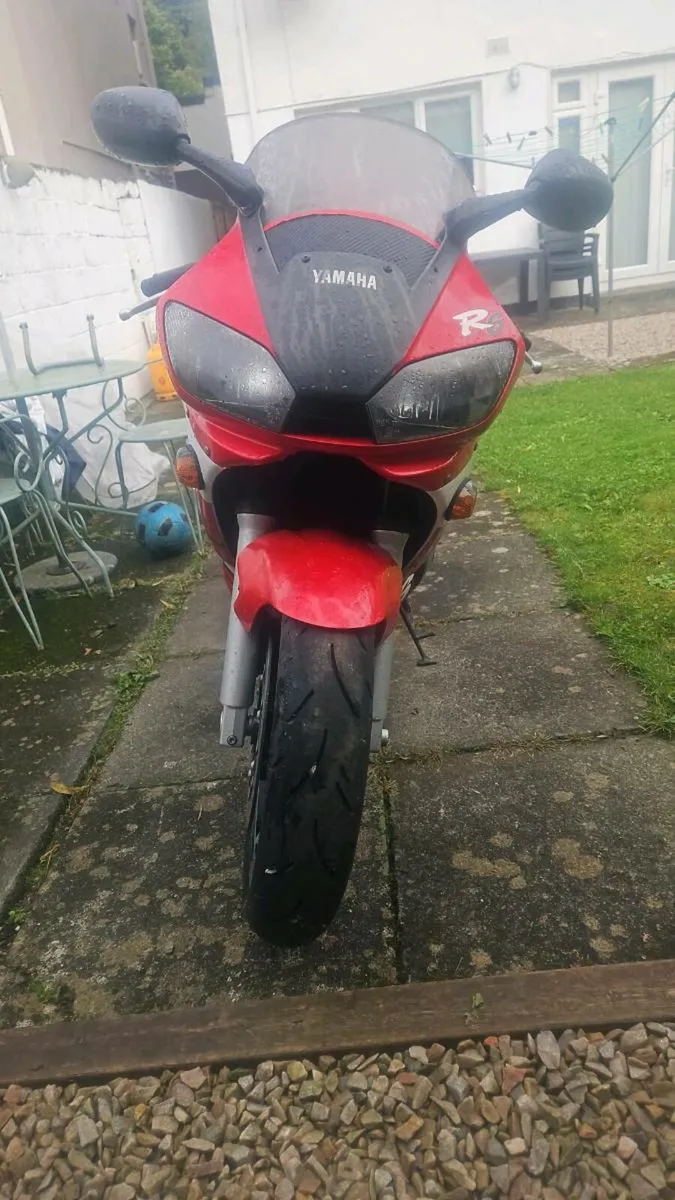 Yamaha R6 - Image 3