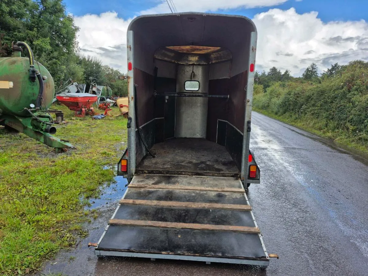 Horse box - Image 3