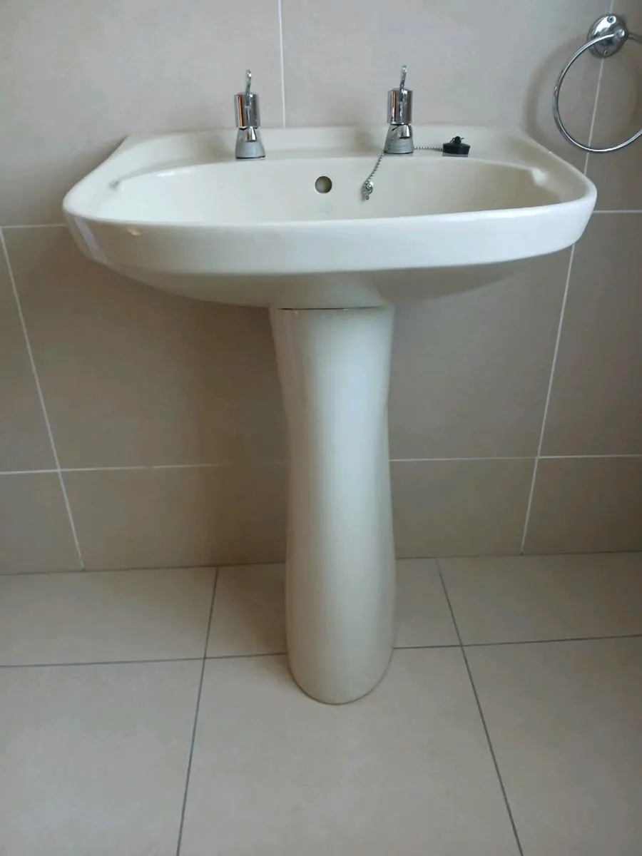 Washbasin with Taps, Toilet and Accessories - Image 1