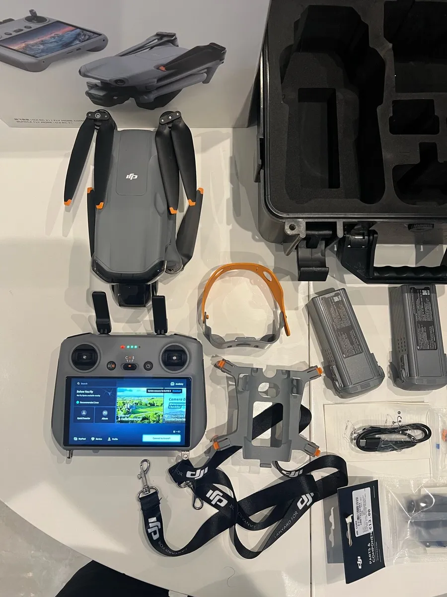Dji air 3 as. New - Image 2