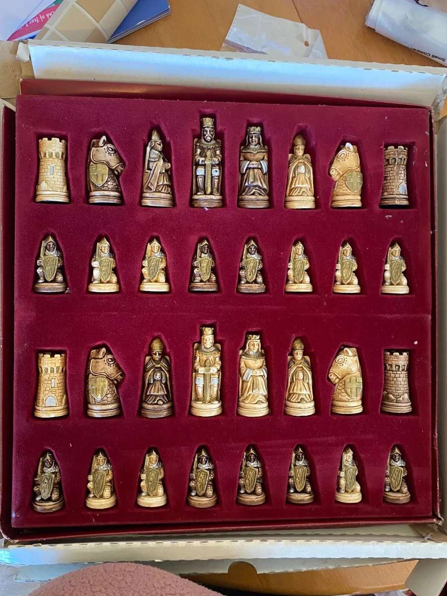 Chess Set - Image 2