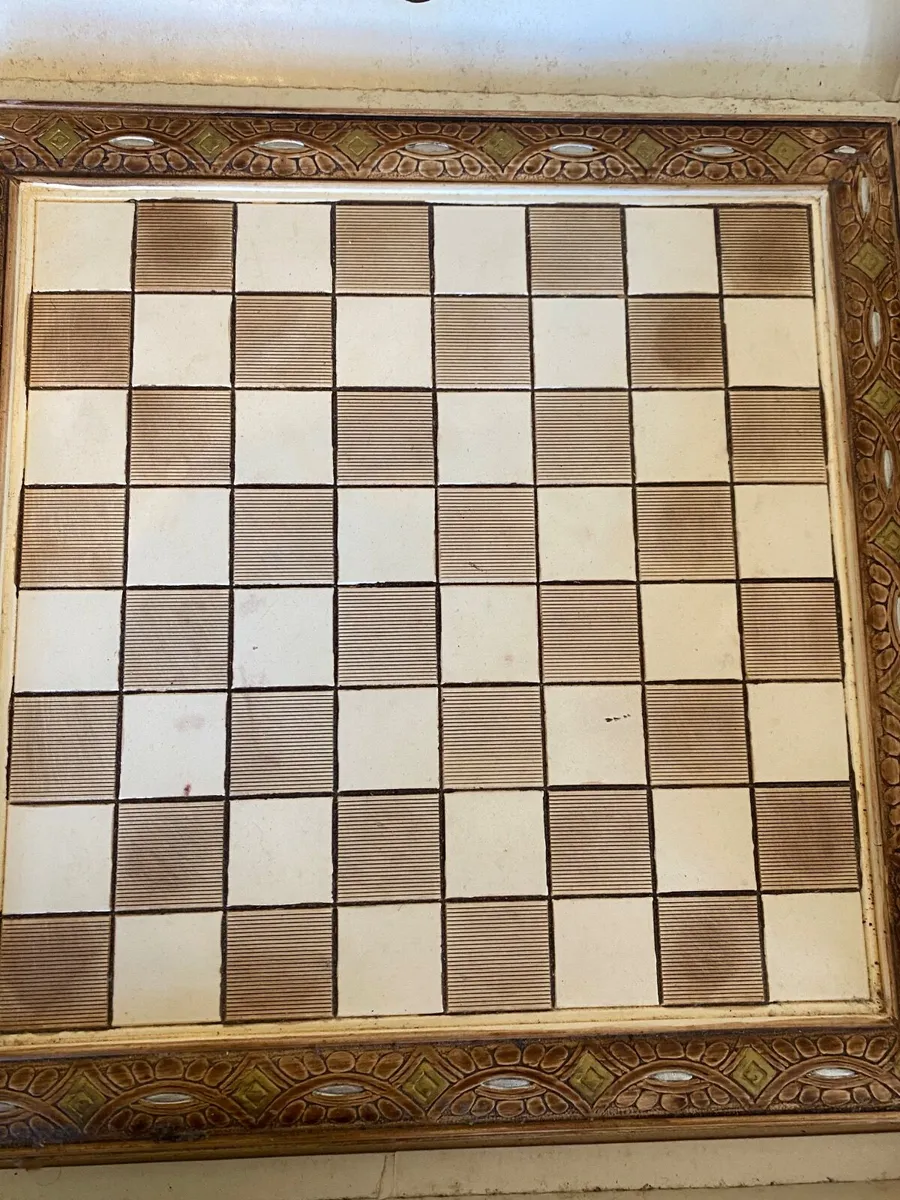 Chess Set - Image 3