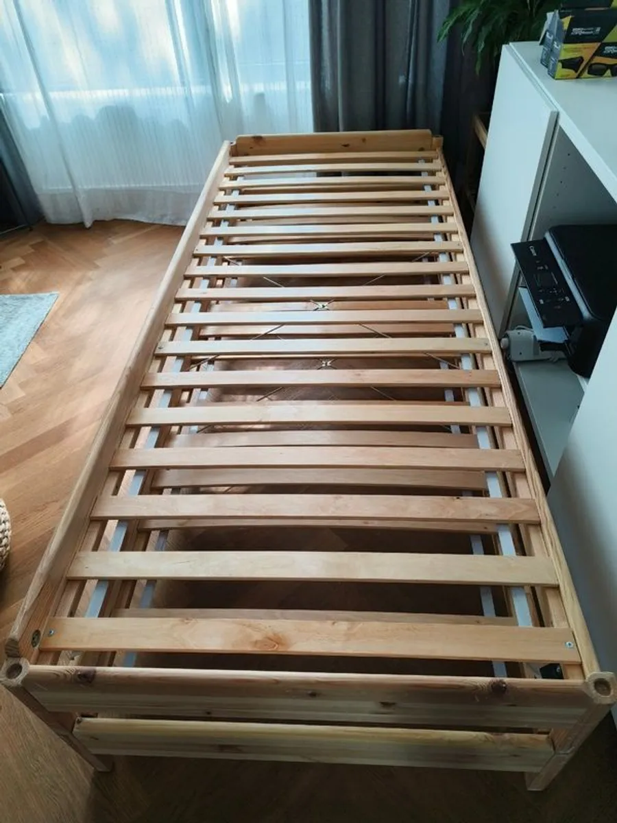 Single Bed Ikea Utaker - Image 4