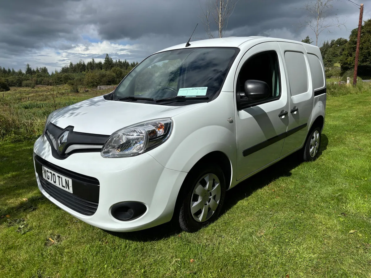 2020 Renault Kangoo’s business + - Image 1