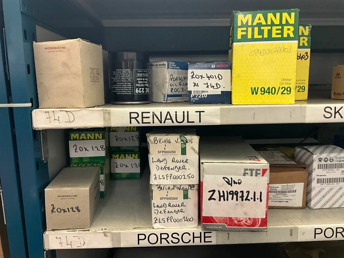 Online Auction Of A Selection Of Car  Parts - Image 4
