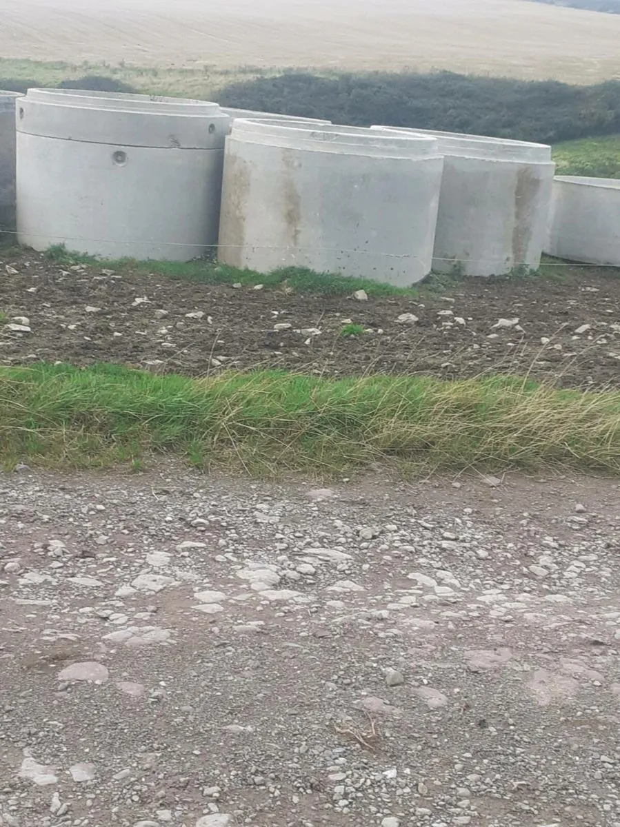 Concrete pipes - Image 1