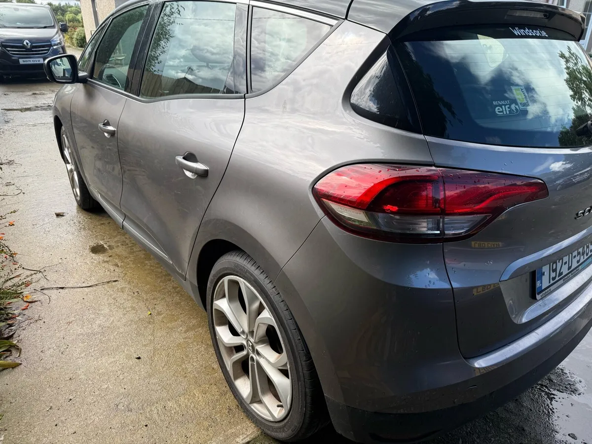 192 Renault scenic diesel - Image 3