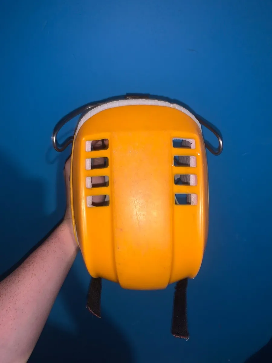 Yellow gola - Image 4