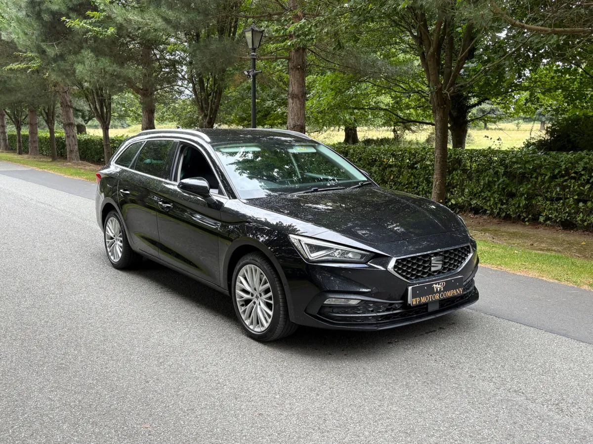 SEAT Leon 2021 hybrid - Image 2