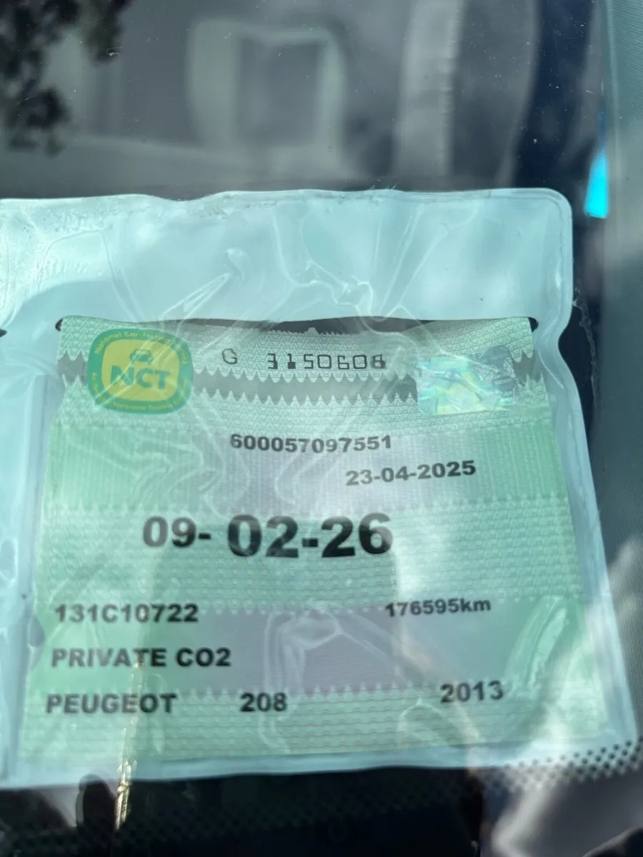 131 Peugeot 208 - Image 2