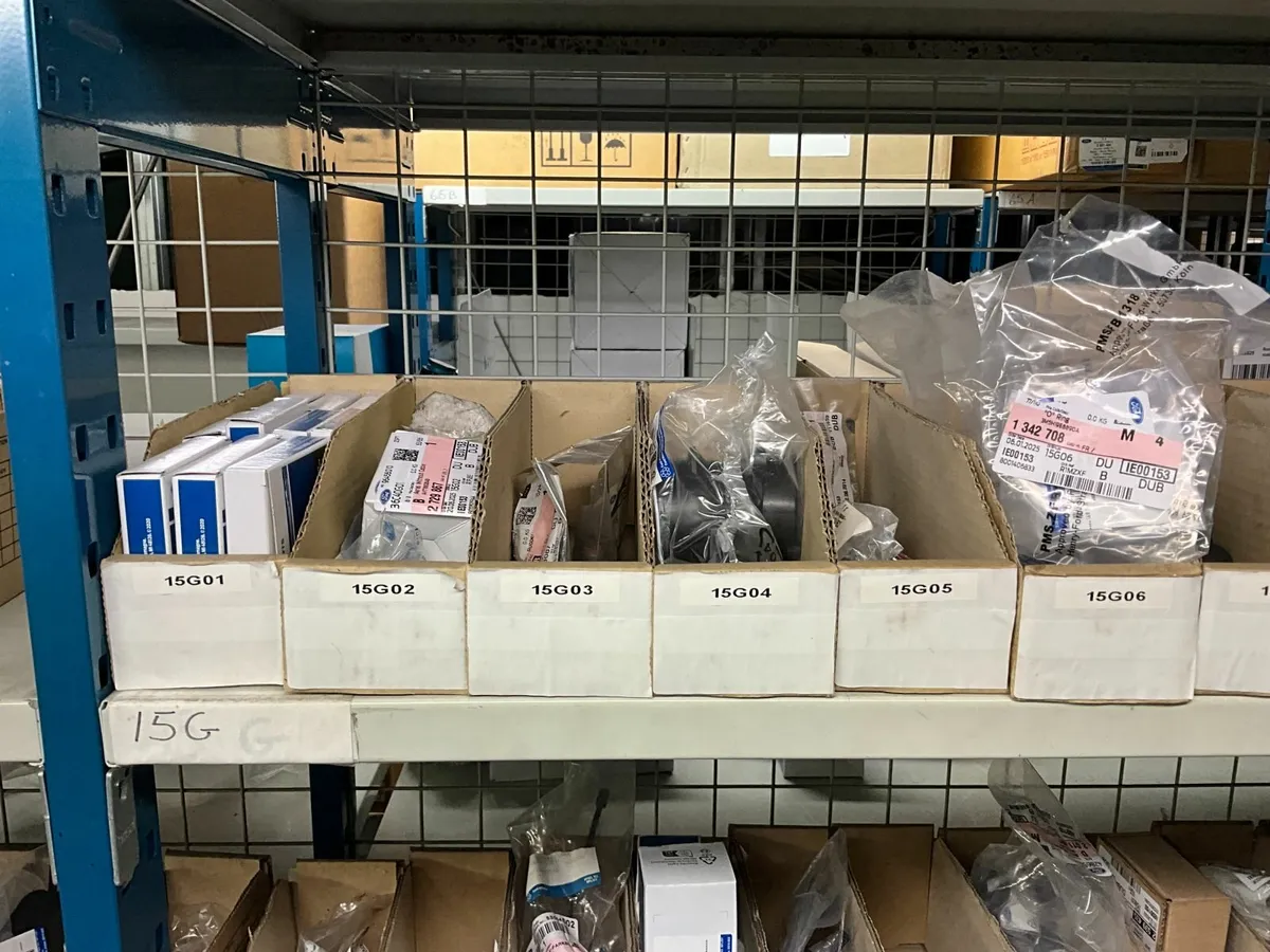 Online Auction Of A Selection of Ford Parts - Image 2