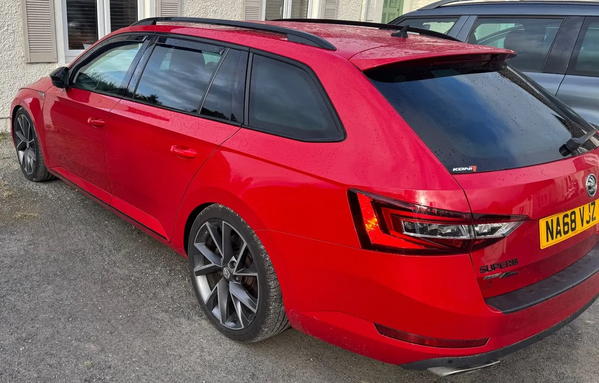 Skoda Superb 2018 4x4 272 2l tsi - Image 1