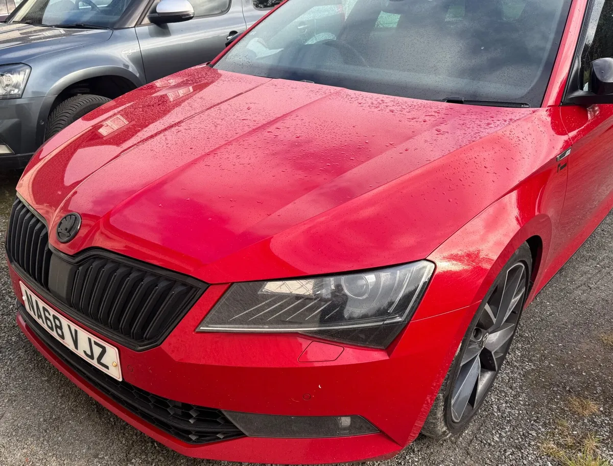 Skoda Superb 2018 4x4 272 2l tsi - Image 4