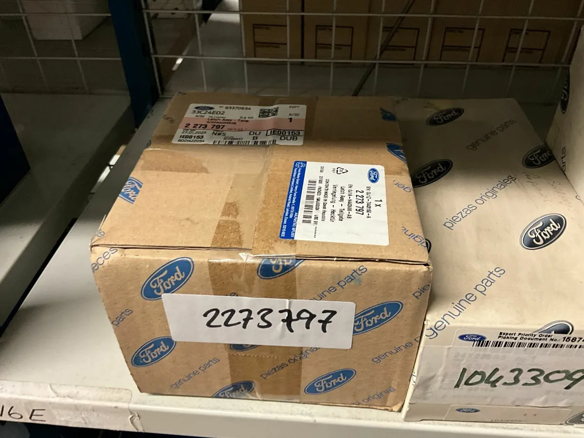 Online Auction Of A Selection Of Ford Parts - Image 1
