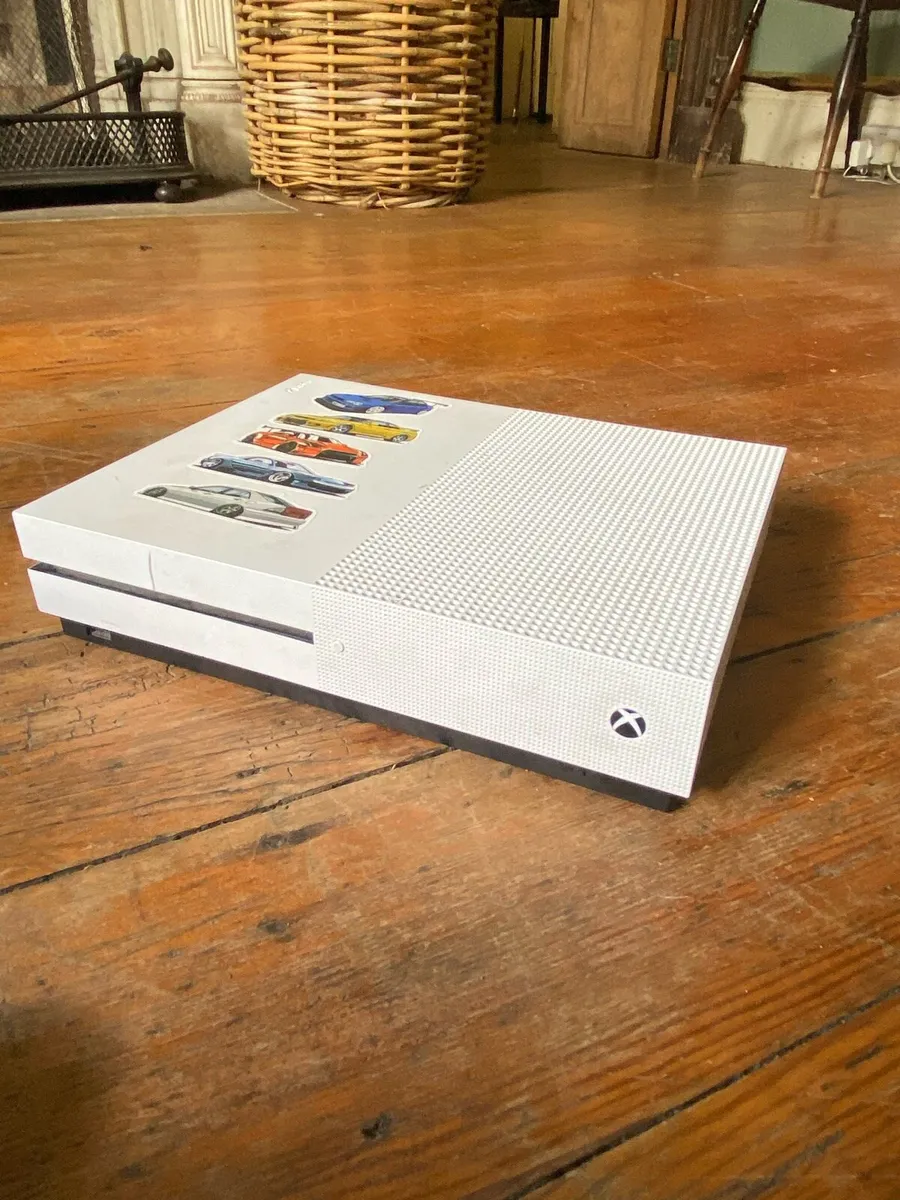 xbox 1s - Image 1