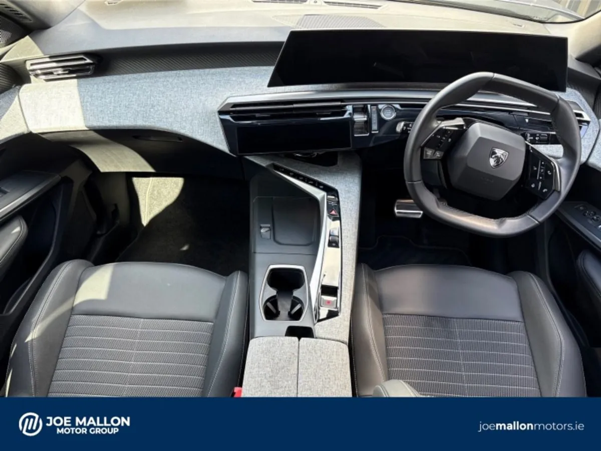 Peugeot 3008 1.2 Mhev Puretech 136bhp Edcs6 Allure - Image 4