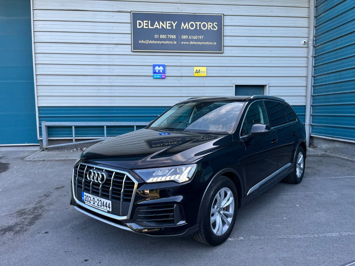 202 Audi Q7 N1 2 Seat Commercial - Image 1