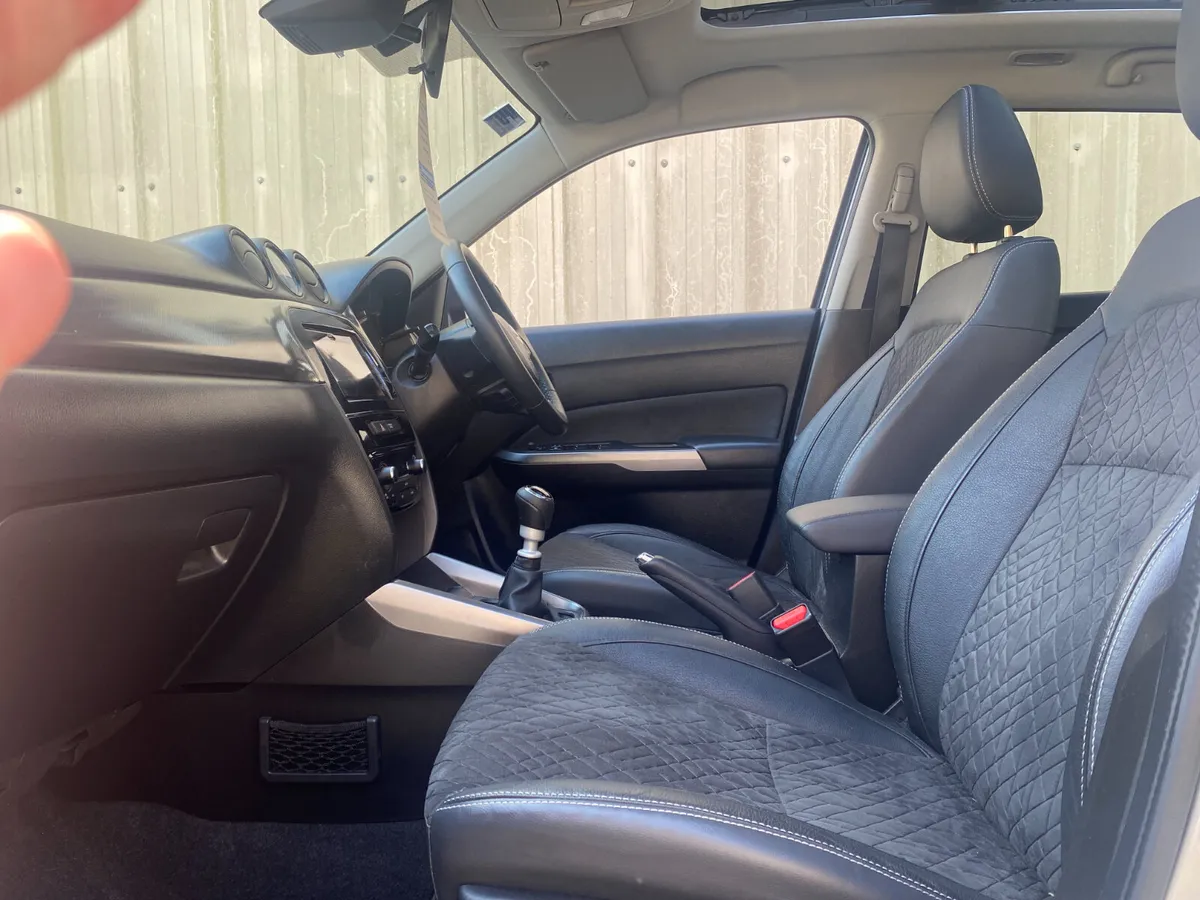 Suzuki Vitara 2021///PETROL HYBRID//// - Image 4
