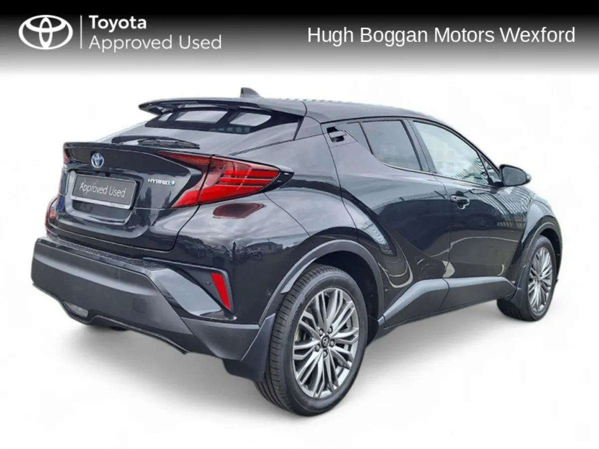 Toyota C-HR SOL HYBRID FULL SERVICE HISTORY - Image 2