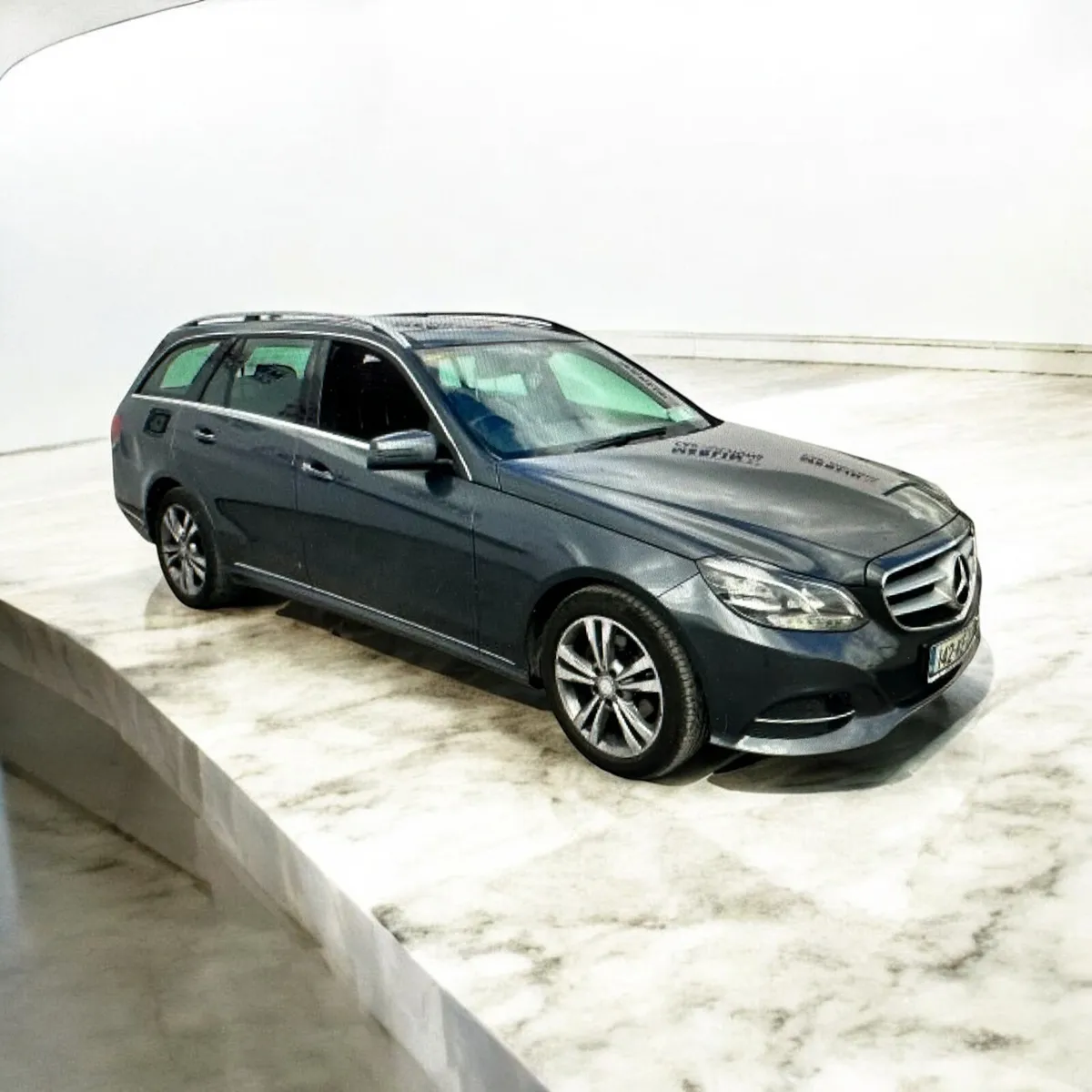 2014 Mercedes-Benz E-Class Estate E220 CDI  Autmat - Image 3