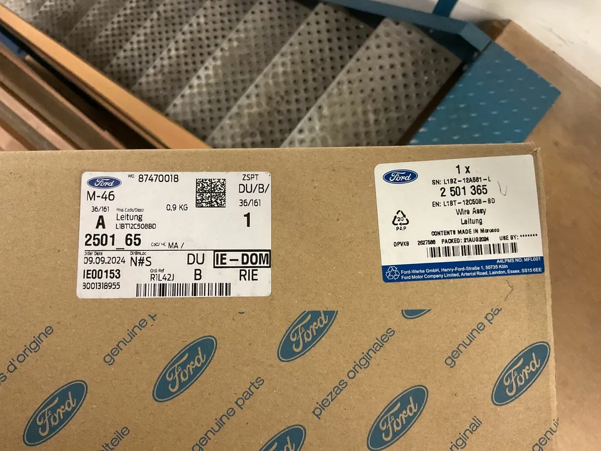 Online Auction Of A Selection of Ford Parts - Image 4
