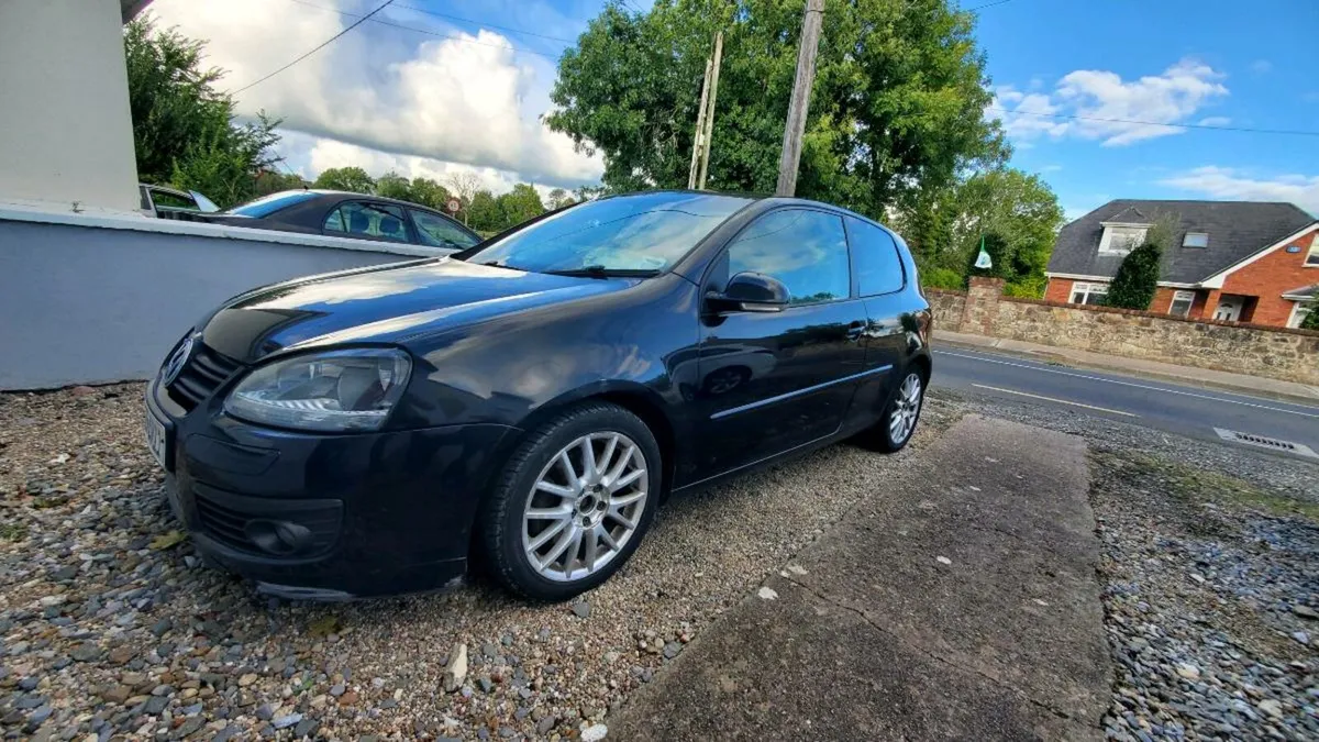 Volkswagen Golf GT - Image 1
