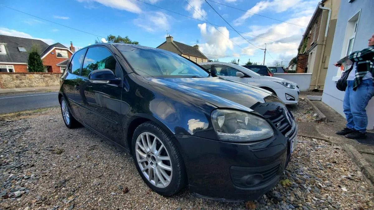 Volkswagen Golf GT - Image 2