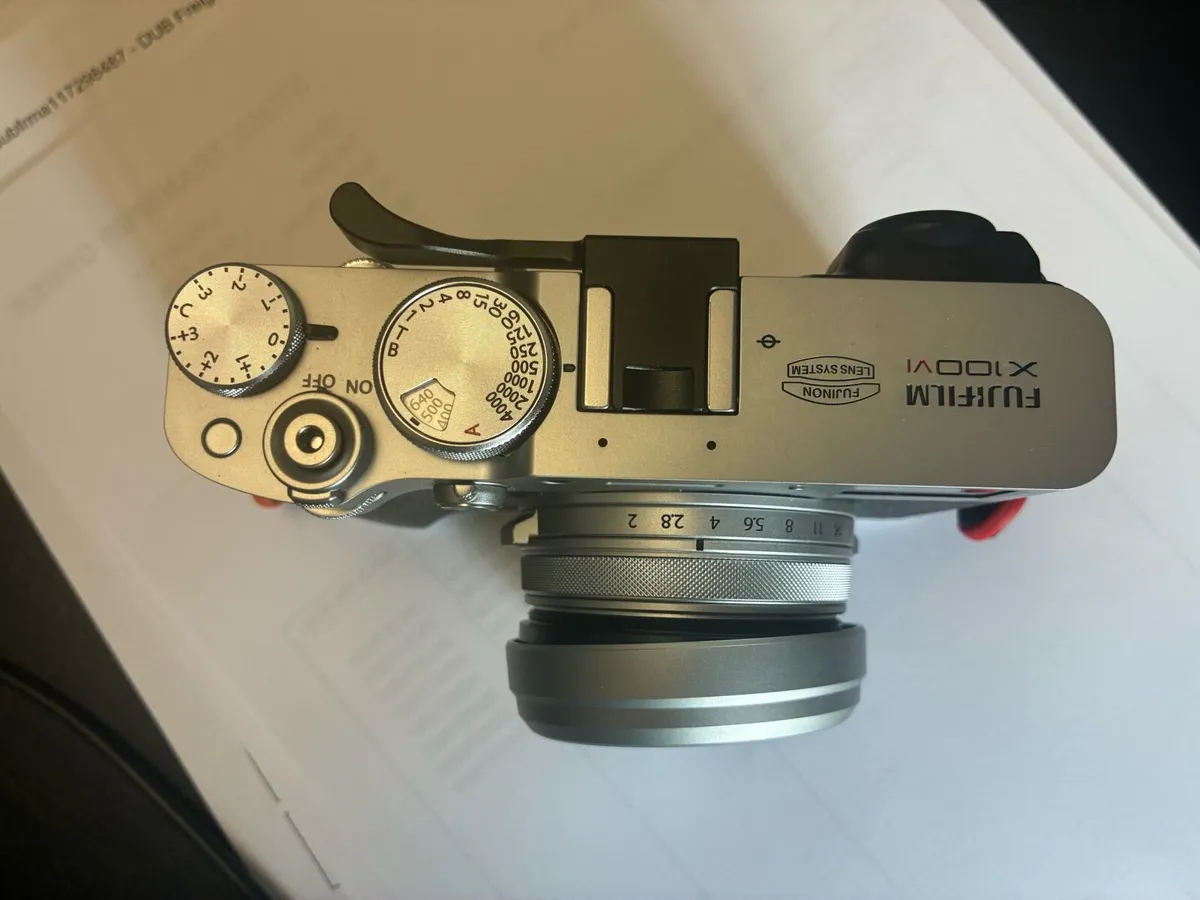 Fuji X100Vi Camera - Image 2