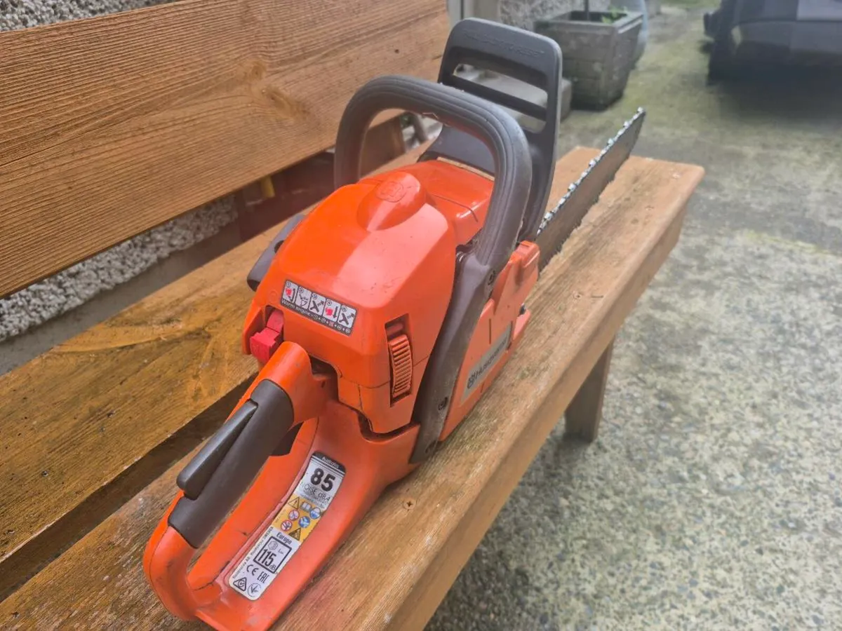 Husqvarna 450 chainsaw - Image 3