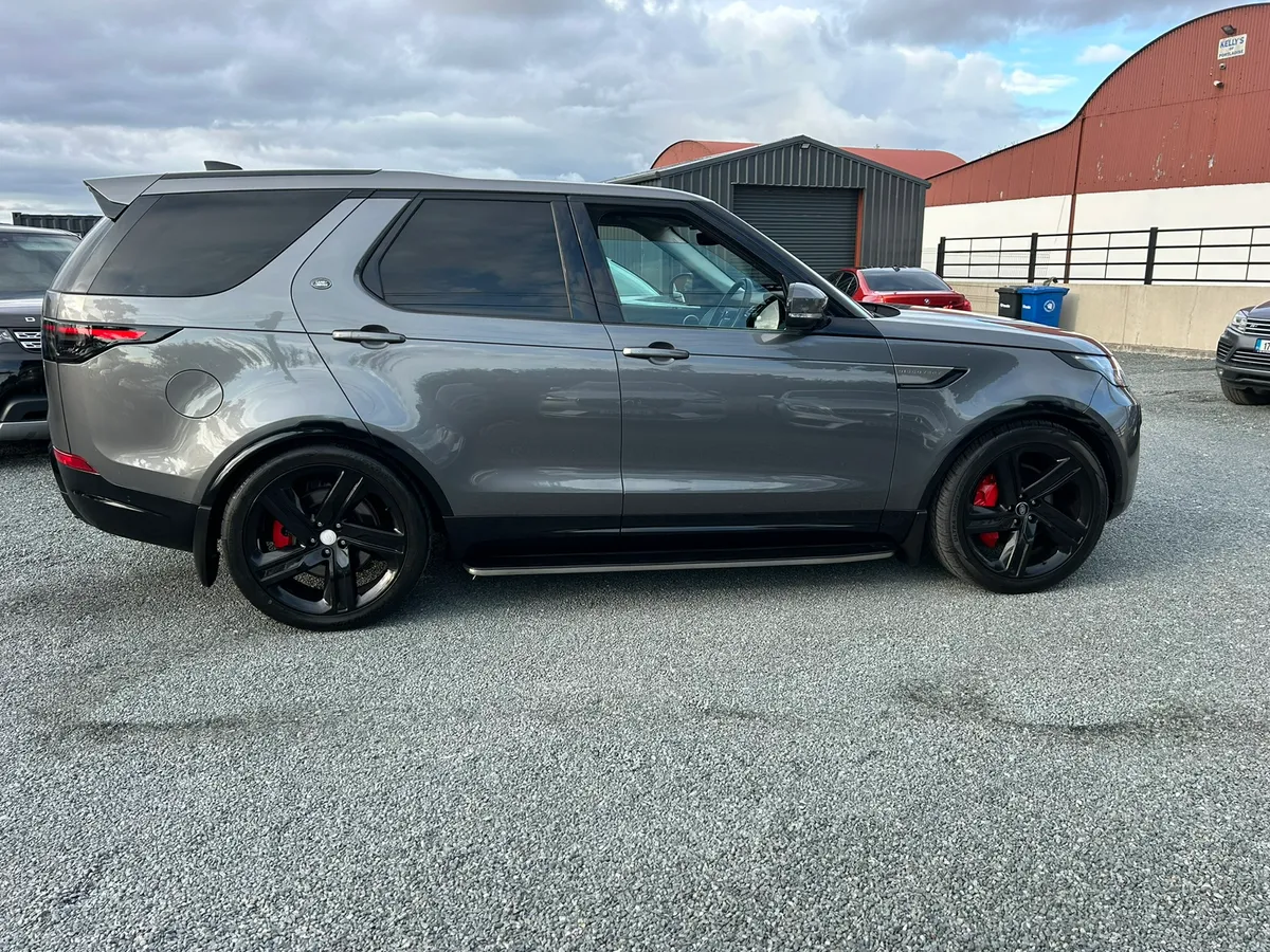 192 LANDROVER DISCOVERY 3.0SD6 2 Seater - Image 3