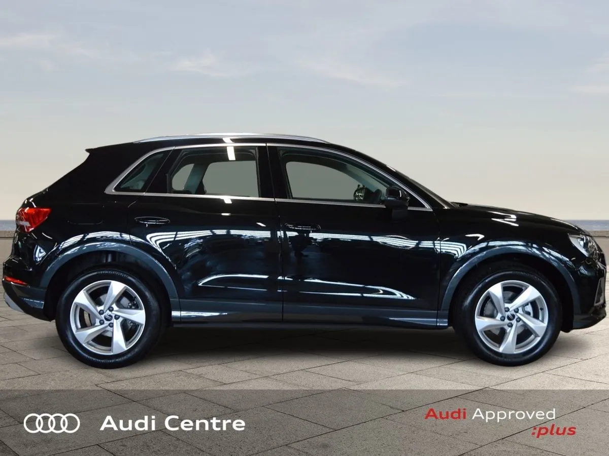 Audi Q3 35 TDI 150HP S-tronic SE Price New was  5 - Image 3
