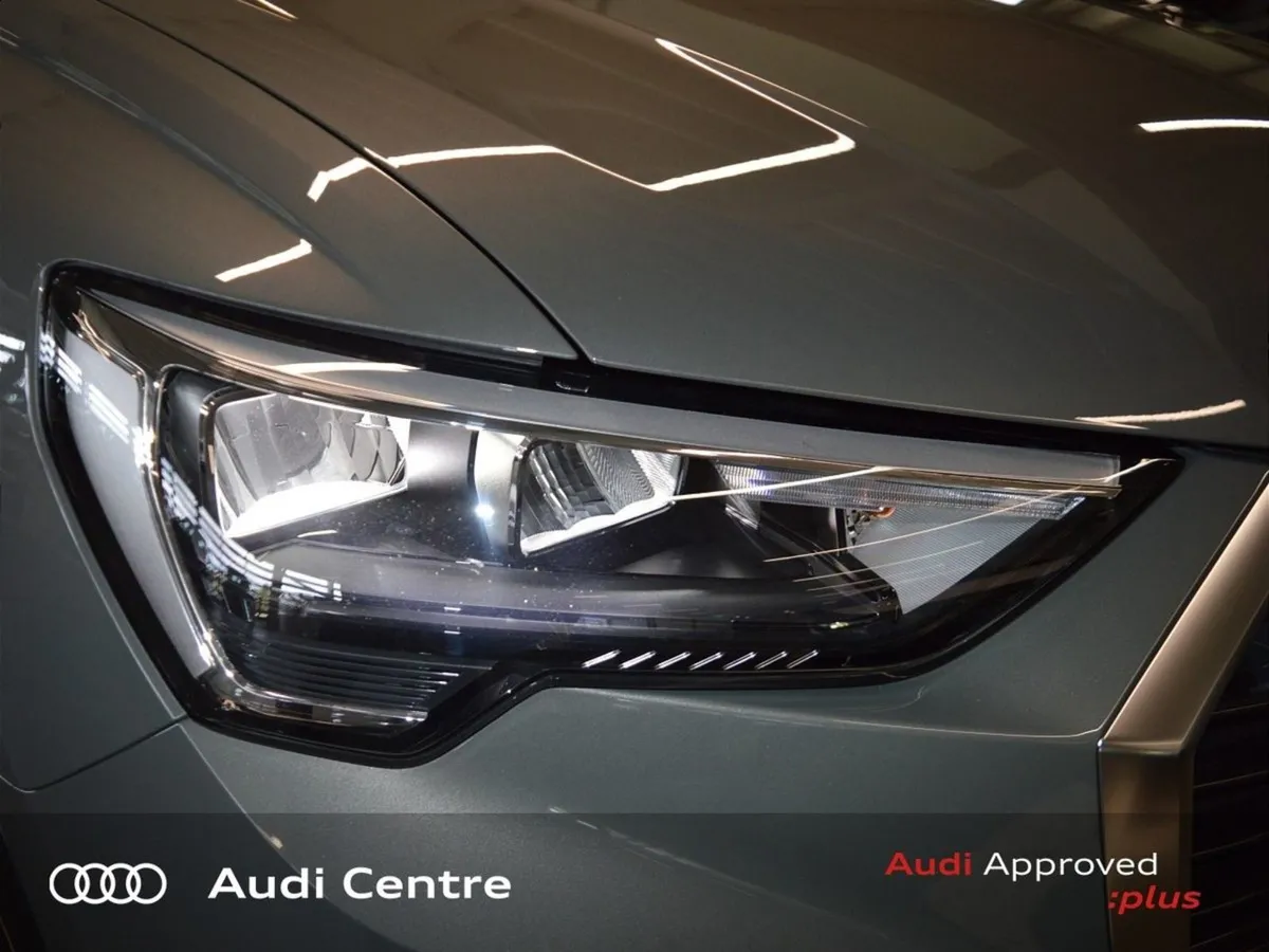 Audi Q3 35 TDI 150HP S-tronic SE Price New was  5 - Image 3
